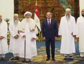 الرئيس السيسى يؤكد خلال استقباله سلطان البهرة وأنجاله الاستمرار فى تطوير مساجد آل البيت.. ويشدد على حرص مصر على خفض التصعيد الجارى بالمنطقة.. و"مفضل": نثمن الدور المصرى المُقدّر فى دفع جهود إرساء السلام