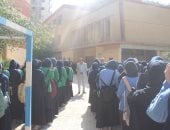 مدير تعليم الجيزة يشدد على إنهاء طلبات المواطنين وتحسين جودة الخدمة