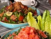 طريقة عمل سلطة التبولة.. طعم يفتح الشهية ويمنحك إحساسًا بالشبع