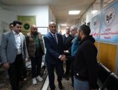 أبرزها تسريع الإجراءات.. مهام مركز خدمات المستثمرين بأسيوط × 10 نقاط.. صور