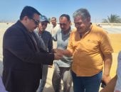 رئيس مدينة طهطا بسوهاج يتابع انتظام توريد القمح فى بناكرز مطاحن مصر العليا