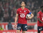 عيسى ماندي قائدًا لمنتخب الجزائر في مونديال 2026 بدلاً من محرز