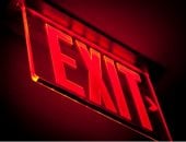 5 قصص مدهشة لرموز نستخدمها يوميًا.. من القلب إلى إشارات الخروج