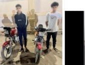 بلا لوحات معدنية.. كشف ملابسات فيديو "استعراض الدراجات" المتهور   