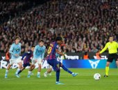 برشلونة ضد سيلتا فيجو.. لامين يامال يهز الشباك ويتعرض للإصابة فى الشوط الأول