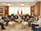 مسؤولو الإسكان في زيارة تفقدية ببورسعيد لبحث دعم المشروعات فى المحافظة