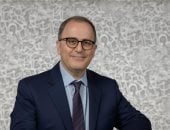 تجديد الثقة في أحمد دلّال لفترة رئاسة ثانية للجامعة الأمريكية بالقاهرة