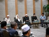 أمين عام رابطة العالم الإسلامي يجتمع مع كبار علماء ماليزيا من عموم الولايات