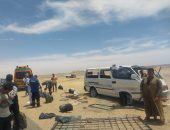 إصابة 3 أشخاص فى حادث تصادم أتوبيس وميكروباص بطريق أبوسمبل أسوان