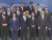 صورة تذكارية جماعية للرئيس السيسى مع المشاركين بالاجتماع العربى الأوروبى بقبرص