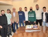 الجهاز الفنى للمصرى يحتفى بعودة ياسر يحيى عضو مجلس الإدارة بعد رحلة علاجية