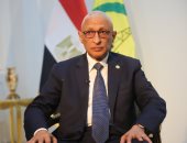 في العيد القومي لشمال سيناء.. خالد مجاور: الدولة تنفذ أكبر خطة تنمية في تاريخ المحافظة بتوجيهات رئاسية.. قبائل سيناء شركاء النصر والبناء.. وميناء ومطار العريش يتحولان لمركزين عالميين وطرح 922 وحدة برفح الجديدة