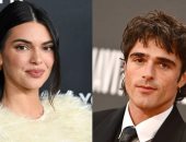 كيندال جينر وجاكوب إلوردى.. علاقة هادئة تتحول إلى حديث الجمهور