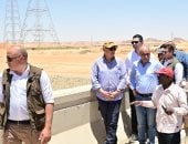 وزير الري يتفقد مشروع تطوير خور وقناة مفيض توشكى لتعزيز مرونة المنظومة المائية