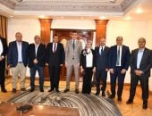 وزير الرياضة يعقد اجتماعا مع اتحاد القوس والسهم لمتابعة العمل والرؤية المستقبلية