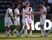 باريس سان جيرمان يدمر أنجيه بثلاثية ويقترب من حسم لقب الدوري الفرنسي