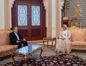 ضبابية تلبد أجواء محادثات طهران وواشنطن.. ترامب يلغى زيارة مبعوثيه إلى إسلام آباد.. عراقجى يسلم المقترحات إلى باكستان ويواصل مشاوراته في مسقط للمرة الأولى منذ بدء الحرب.. سلطان عمان يؤكد ضرورة تغليب لغة الحوار