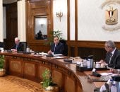 رئيس الوزراء يتابع مشروعات تطوير قطاع الغزل والنسيج والاستغلال الأمثل لبعض الأصول