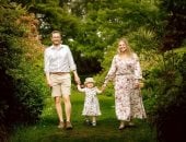 تلبسي إيه وإنتِ رايحة معرض الزهور؟.. 4 أسرار لفوتوسيشن حكاية