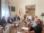 وزيرة الثقافة تبحث مع صناع السينما سبل تطوير الصناعة وتعزيز تنافسيتها