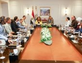 منال عوض ومحافظ جنوب سيناء يستعرضان الموقف التنفيذى لمشروع شرم الشيخ مدينة خضراء