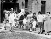 فى مثل هذا اليوم.. بدء تجارب لقاح شلل الأطفال