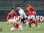 60 دقيقة.. الأهلى الأخطر على مرمى بيراميدز والتعادل السلبى سيد الموقف