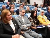 كلمة قوية لمروة هشام بركات خلال جلسة استماع مجلس النواب حول قوانين الأسرة: لست منحازة للمرأة.. كل طرف يرى نفسه مظلومًا.. قانون الأحوال الشخصية ينظم علاقات معقدة.. وحكم محكمة الأسرة قد يهدم وطنًا أو يبني وطنًا