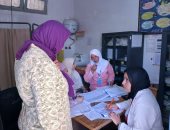 توقيع الكشف على 284 مواطن مجانا خلال قوافل طبية بالبحيرة