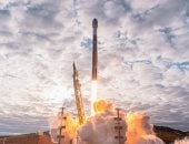 سبيس إكس تطلق مهمتها الخمسين لهذا العام بإرسال 25 قمراً صناعياً من أقمار ستارلينك 