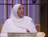 موبايلك بيستهلكك؟.. استاذ العلوم السياسية تحذر من فخ السوشيال ميديا وتكشف سر الترشيد الرقمى