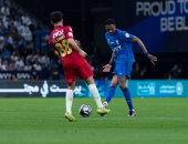 الهلال ضد ضمك.. الزعيم يتقدم بهدف سافيتش في الشوط الأول بالدوري السعودي