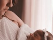 حياة جديدة.. 5 علامات تكشف اكتئاب ما بعد الولادة وكيفية التعامل معه
