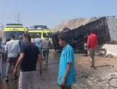 المعاينة: اختلال عجلة القيادة من سائق النقل وراء حادث أتوبيس كرداسة.. صور