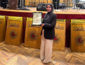 الصحفيين تكرم الزميلة فتحية الديب باليوم السابع ضمن الصحفيات المتميزات.. صور