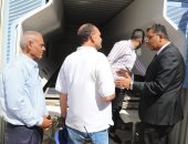 محافظ البحر الأحمر يطلق أولى المكتبات الرقمية العائمة بشواطئ البحر الأحمر