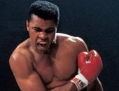 في مثل هذا اليوم.. محمد علي كلاي يرفض الالتحاق بالجيش الأمريكي