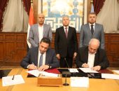 ​محافظ القاهرة يشهد توقيع بروتوكول لإنشاء سوق حضاري وموقف بميدان الأميرية