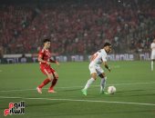 الأهلى يستعيد الهيبة المحلية بثلاثية نظيفة فى الزمالك.. الأحمر يتعافى من صدمة بيراميدز.. بن شرقى نجم اللقاء بتسجيل هدفين والشحات يسجل هدفا.. أليو ديانج يتقلد شارة قيادة الأهلى أمام الزمالك لأول مرة