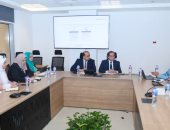 وزارة التنمية المحلية والبيئة تبحث تعزيز المشاركة المصرية في جائزة زايد وأسبوع أبوظبي للاستدامة