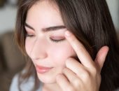 4 خطوات لآيشادو ثابت لساعات طويلة فى أيام الصيف