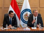 وزيرا البترول والرياضة يعقدان مائدة مستديرة لتمكين الكوادر الشابة بقطاع الطاقة