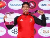 حسن الشحات ابن بورسعيد يحصد ذهبية البطولة الأفريقية في المصارعة الحرة.. صور