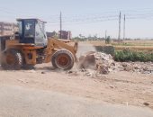 محافظ أسيوط: حملات النظافة مستمرة بأبنوب ورفع 58 طن مخلفات من القرى