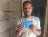 عامل آثار بأسوان يعيد محفظة سائحة ويضرب مثالًا للأمانة
