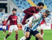 تعادل بيراميدز وسيراميكا يشعل صراع القمة قبل الجولة الحاسمة.. الفريق السماوى يبحث عن الفوز أمام سموحة ويأمل فى تعثر الزمالك بالخسارة أمام سيراميكا ليضمن التتويج بلقب الدورى لأول مرة فى تاريخه