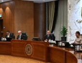 رئيس الوزراء يوجه بضرورة التزام جميع الوزارات بإجراءات الترشيد الحكومى