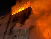 السيطرة على حريق داخل مصنع للأثاث المنزلى والأخشاب فى القطامية.. صور