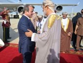 الرئيس السيسى وسلطان عمان يؤكدان ضرورة احتواء التوتر وعدم التصعيد بالمنطقة