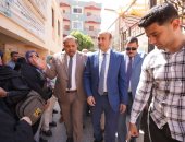 الكشف على 1160 مواطنًا وتحويل 53 حالة للجراحات والفحوصات بالقوصية أسيوط